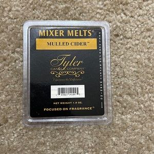 Tyler Candle Company mixer Melts